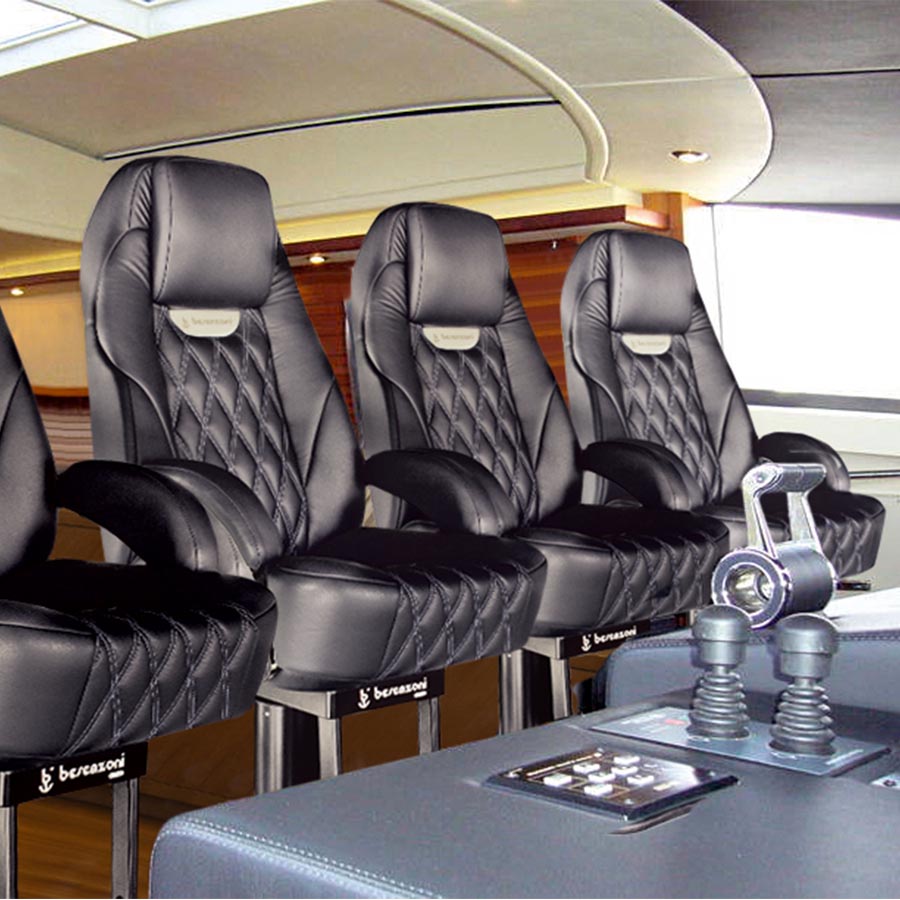 338 Infinity Automatic Helm Seat P 338 Infinity Elegance - Marina Deniz Araçları