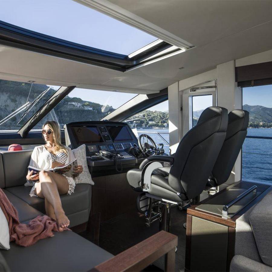 338 Infinity Automatic Helm Seat P 338 Infinity Elegance - Marina Deniz Araçları